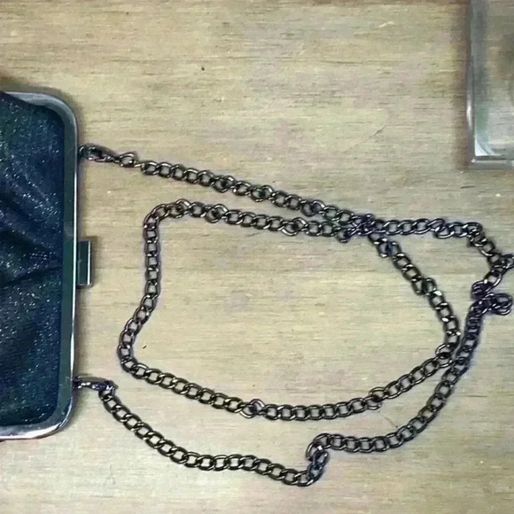 Black Sparkly Evening Clutch / Bag With Silver Hardware - Picture 6 of 6